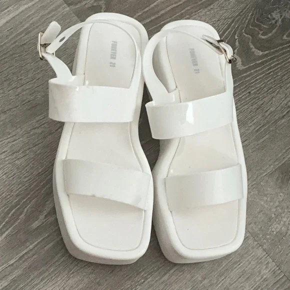 Forever 21 White Platform Shoes Minimalist Design - Picture 1 of 8